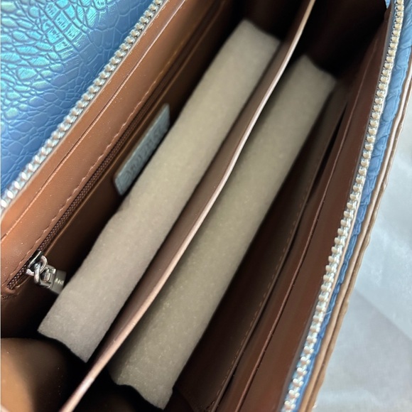 Movdari Holo Blue Crocodile Embossed Satchel Crossbody Handbag, Bee, Pearl, NWOT - Picture 9 of 11